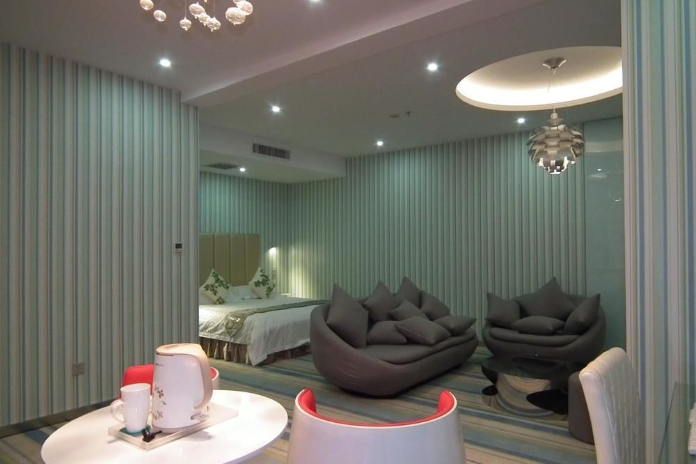 Victoria Hotel Luoyang  Exterior photo